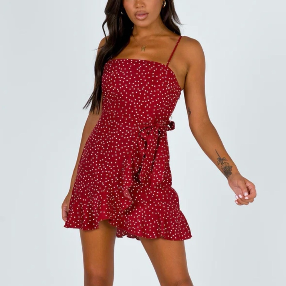 Princess Polly red polka dot dress Size 6